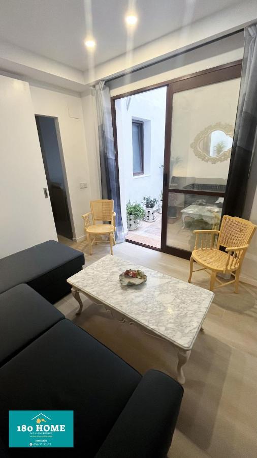 180 Home Luxury Redes Sevilla Bagian luar foto